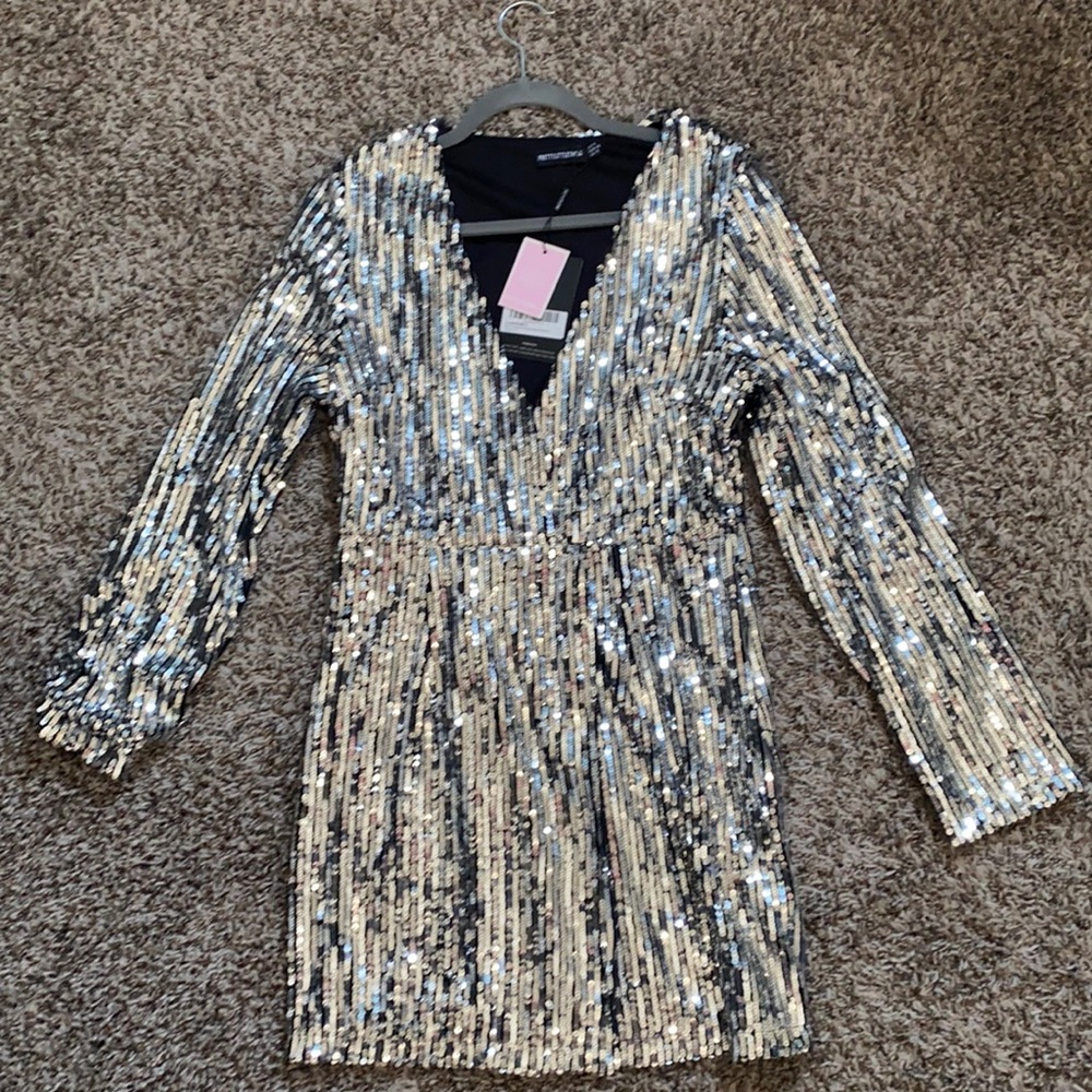 Dress - Silver Sequin Plunge Wrap Bodycon -Size 10